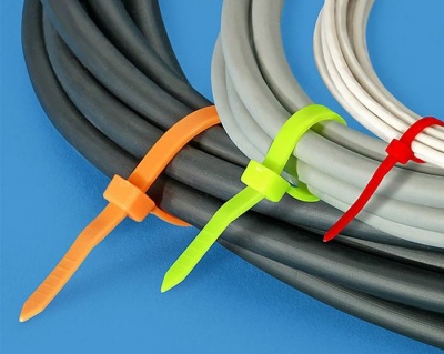 Стяжки нейлоновые 4.8x400мм хомуты 50шт.черные